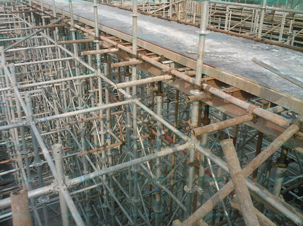 【建筑鋼管腳手架】完工后理應(yīng)“功成身退”！